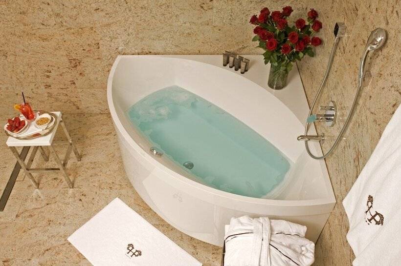 Grand Hotel Di Parma | Una Esperienze