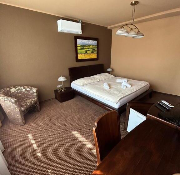 هتل Penzion Benedikti