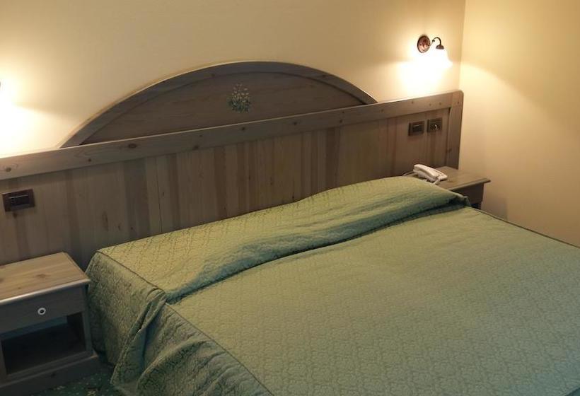 בית מלון כפרי Pesek