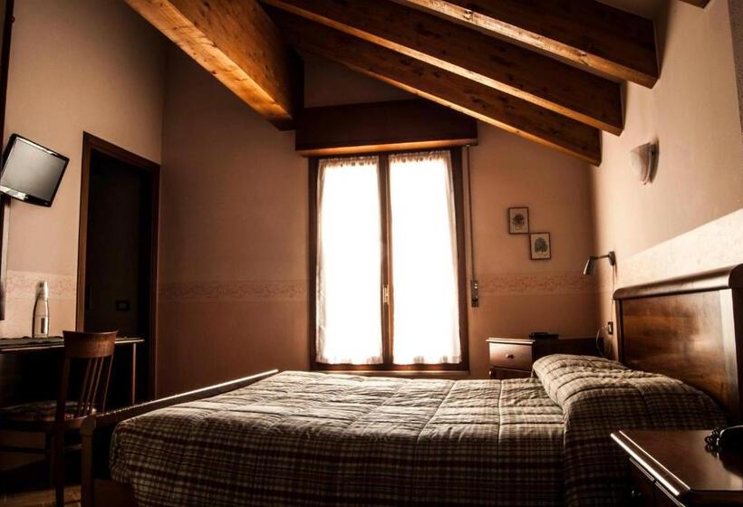 فندق Ristorante Albergo Da Giovanni