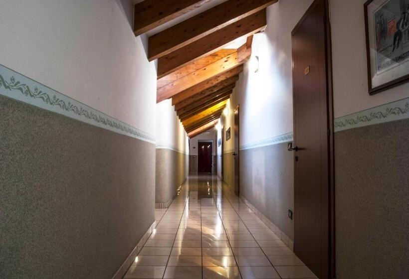 Отель Ristorante Albergo Da Giovanni