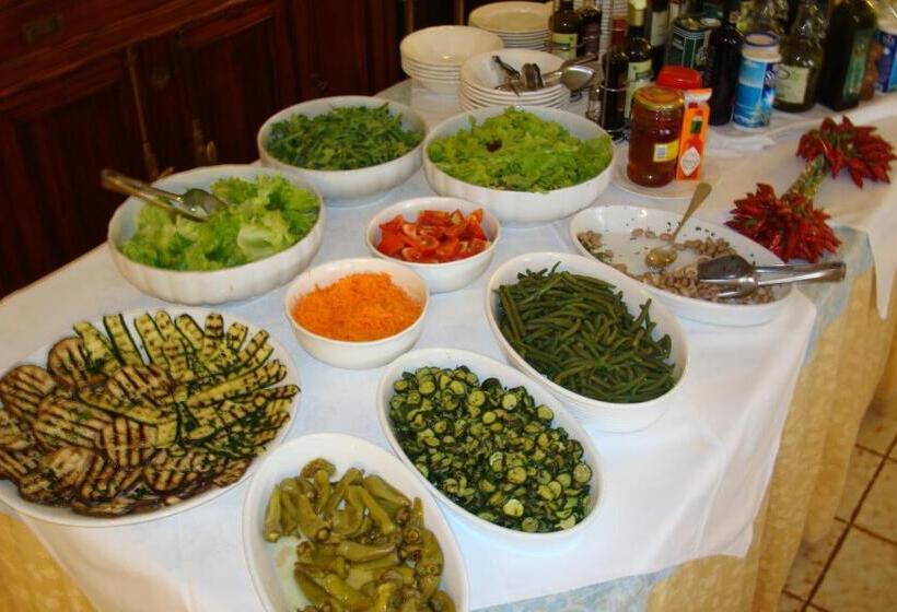 בית מלון כפרי Ristorante Brusco