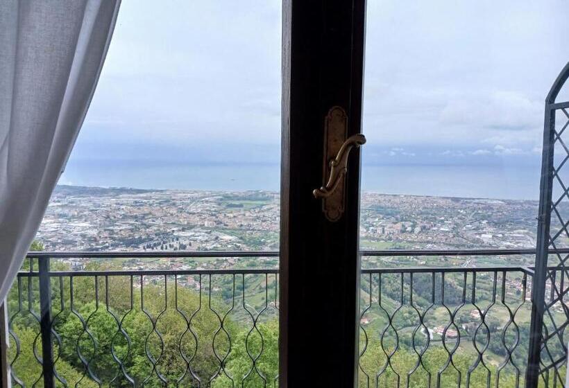 호텔 Ristorante Radar