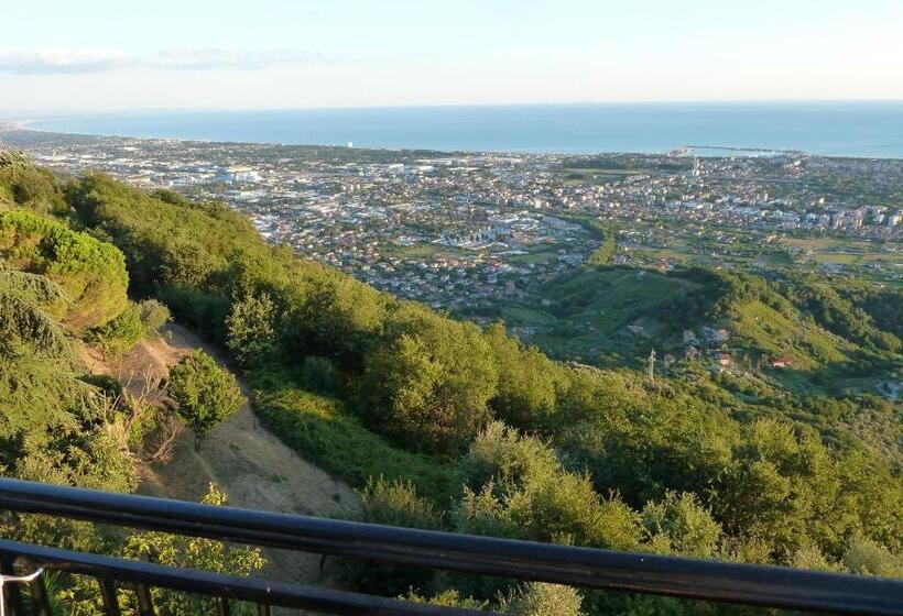 호텔 Ristorante Radar