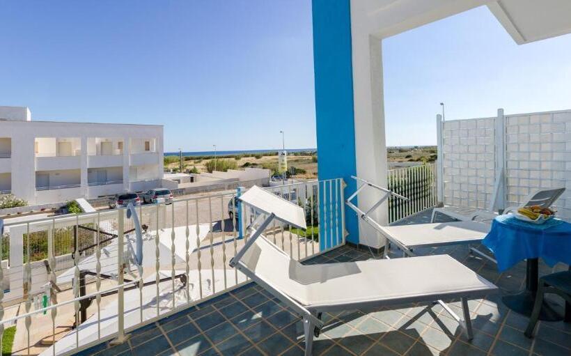 בית מלון כפרי Salento Gold Beach