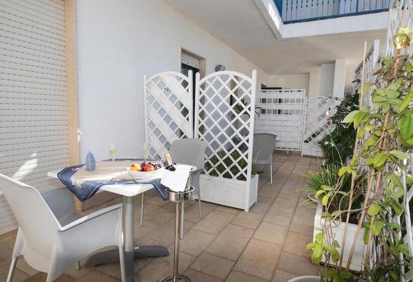 בית מלון כפרי Salento Gold Beach