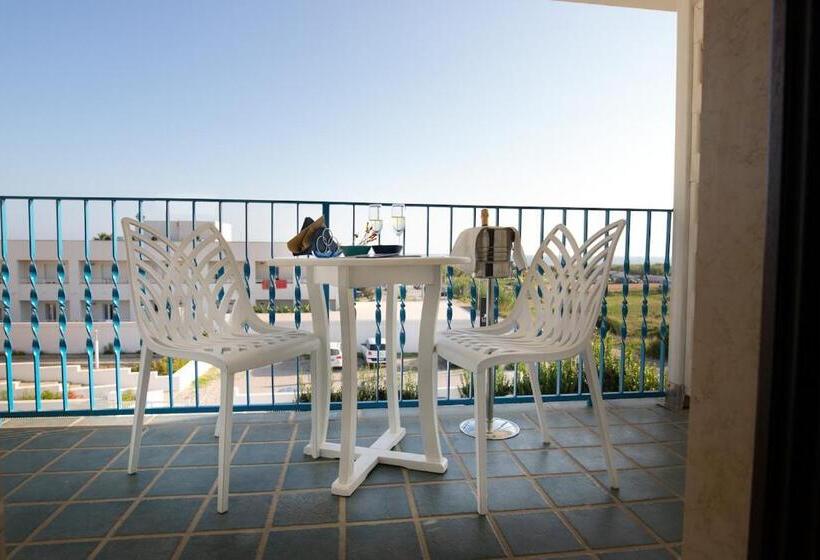 בית מלון כפרי Salento Gold Beach