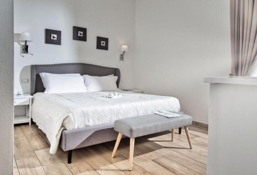 هتل Smart Suite & Apartments