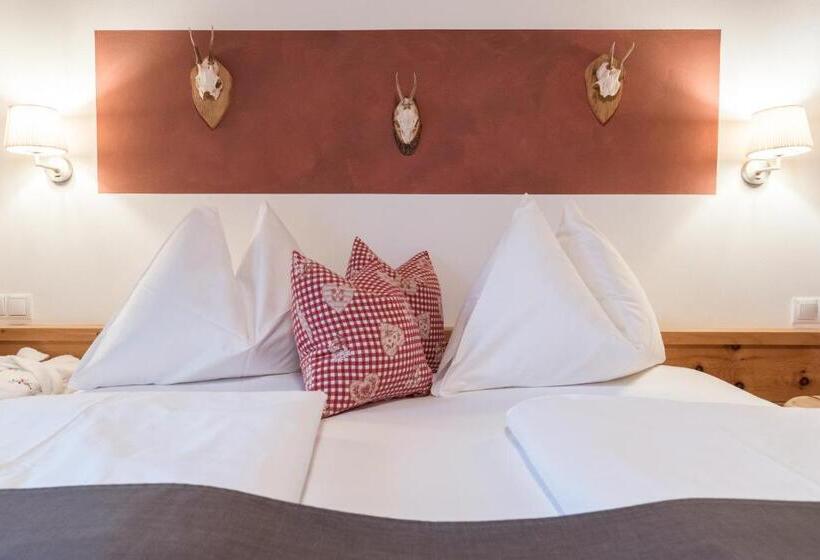 בית מלון כפרי Zum Alten Moar