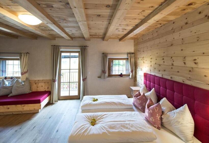 בית מלון כפרי Zum Alten Moar