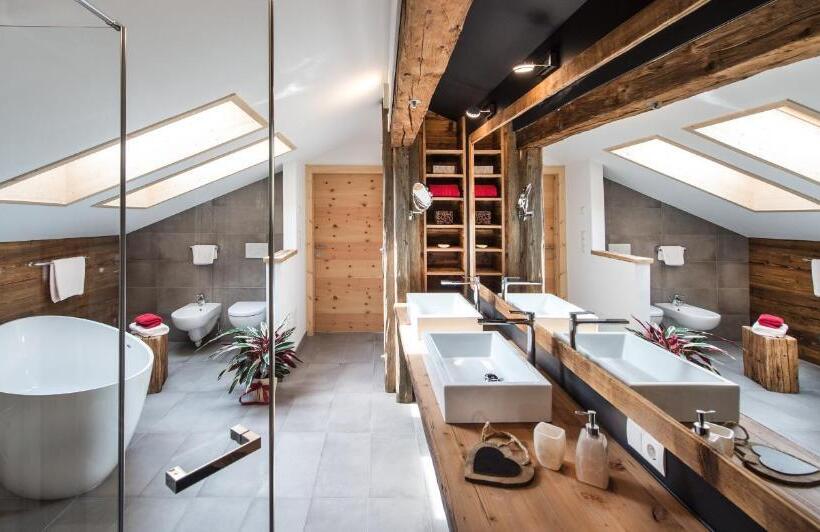 בית מלון כפרי Zum Alten Moar