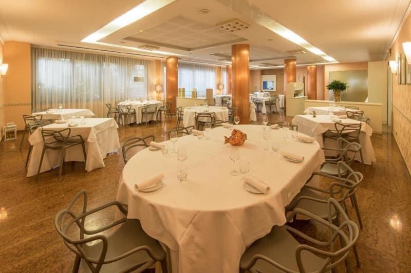 Ristorante Hotel Lucia 100 Mt Dal Mare
