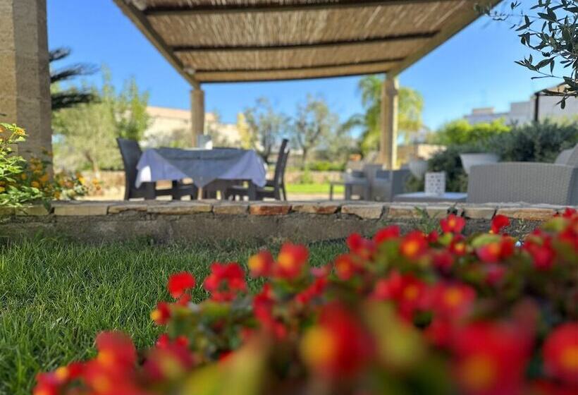 Villa B&b Antiche Macine Del Salento