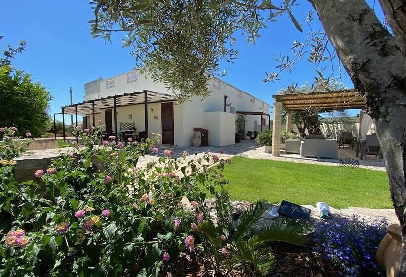 Villa B&b Antiche Macine Del Salento