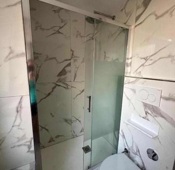 Al Porto Di Roma B&b