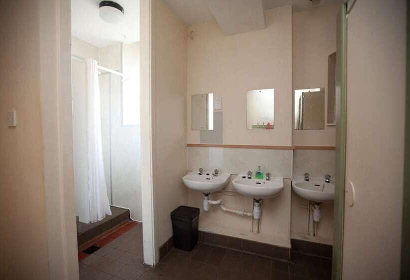 旅馆 Inversnaid Bunkhouse