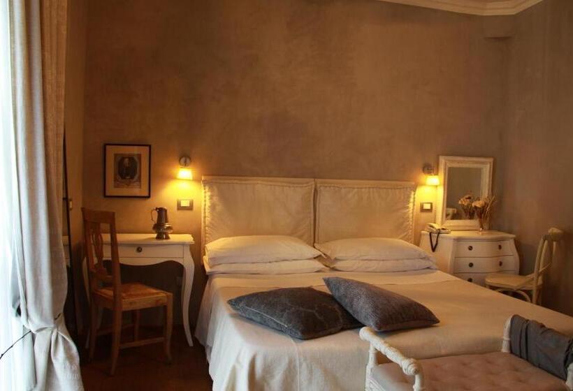 Balneum Boutique Hotel & B&b