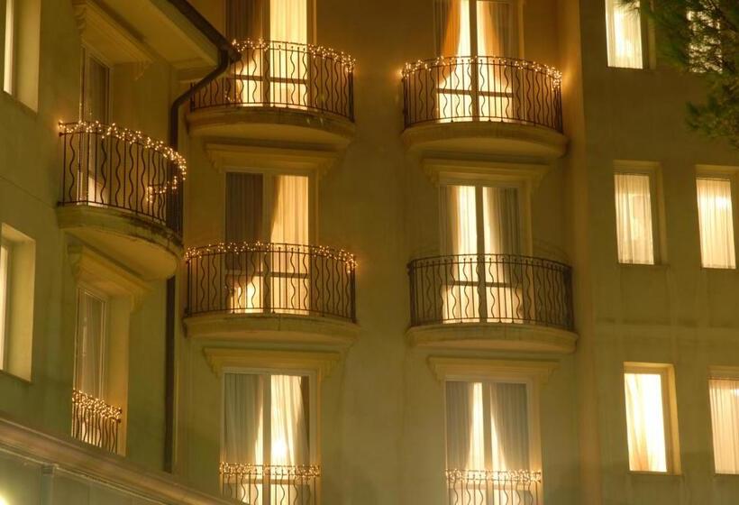 Balneum Boutique Hotel & B&b