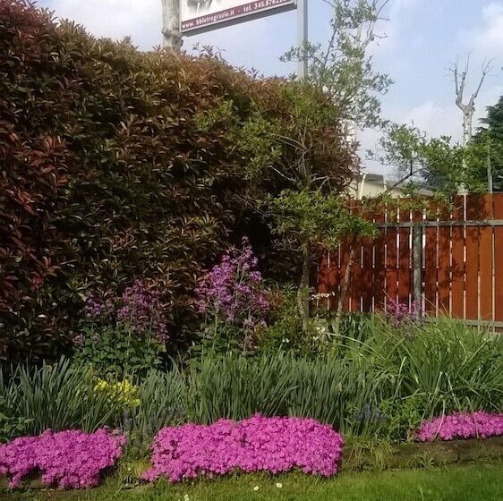 مبيت وإفطار Le Tre Grazie