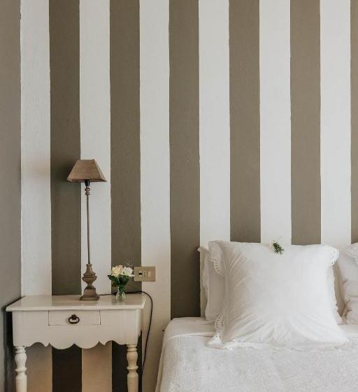 مبيت وإفطار Apricus Locanda Boutique