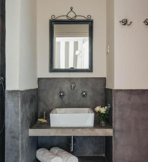 مبيت وإفطار Apricus Locanda Boutique