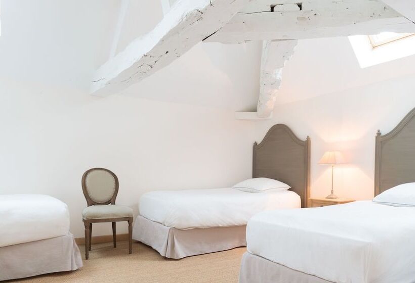 Bed and Breakfast Château De Pierreclos