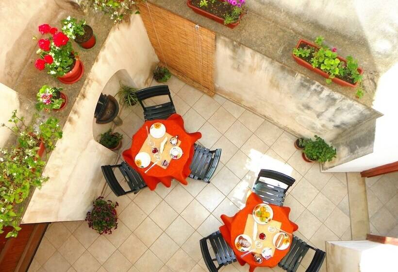 צימר Cloris Guest House