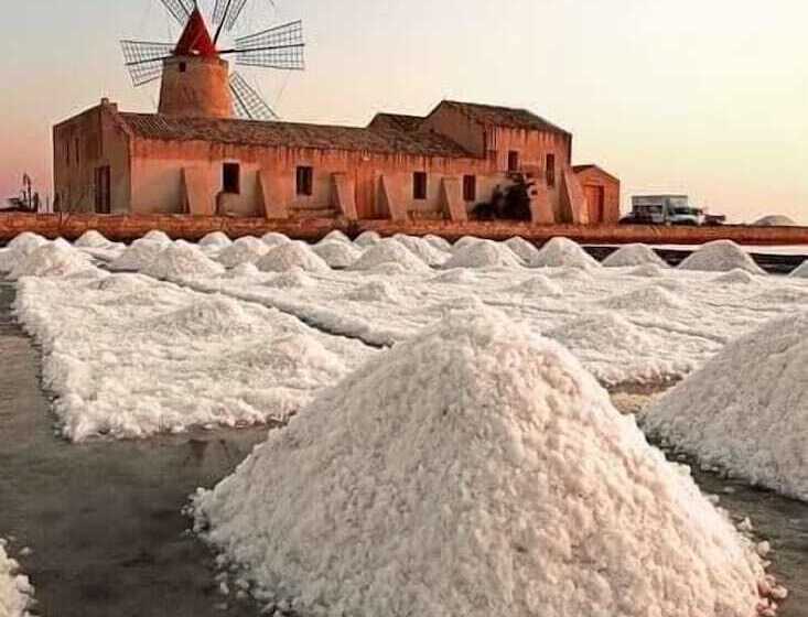 تختخواب و صبحانه Colomba Bianca