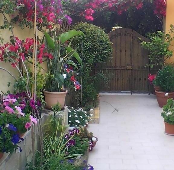 住宿加早餐 Domos Le Due Tuie