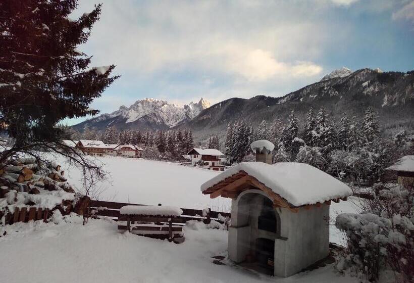 צימר Garni Appartments Helvetia