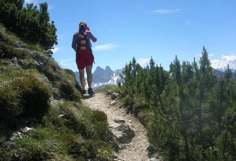 צימר Garni Appartments Helvetia