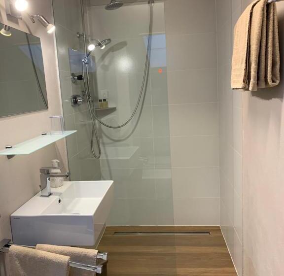 צימר Haus Lasaun