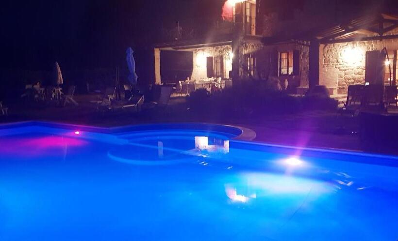 مبيت وإفطار Il Belvederino