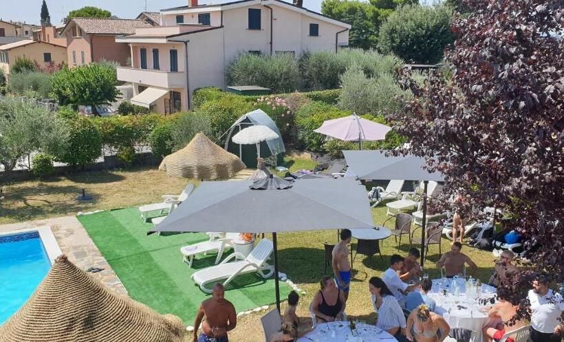 مبيت وإفطار Il Belvederino