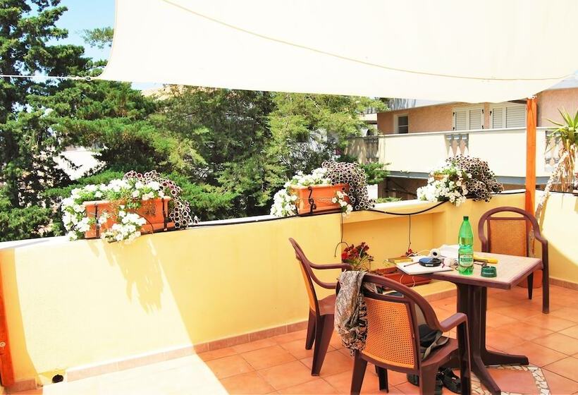 مبيت وإفطار Il Canarino Affittacamere