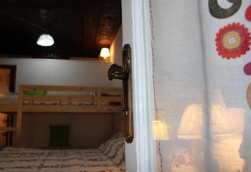 مبيت وإفطار Il Tomolo