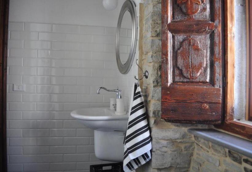 مبيت وإفطار Il Tomolo