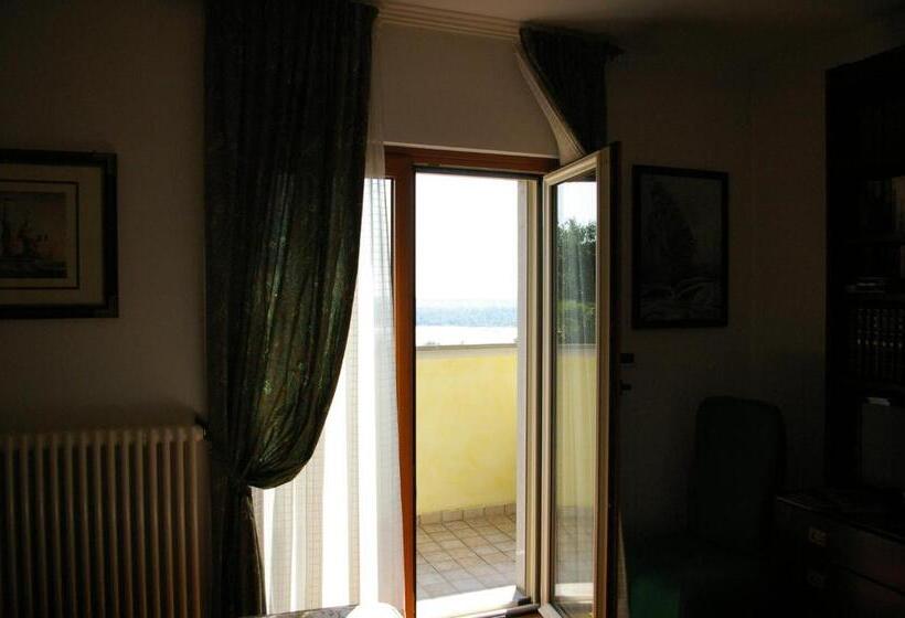 مبيت وإفطار La Casa Sul Fiume