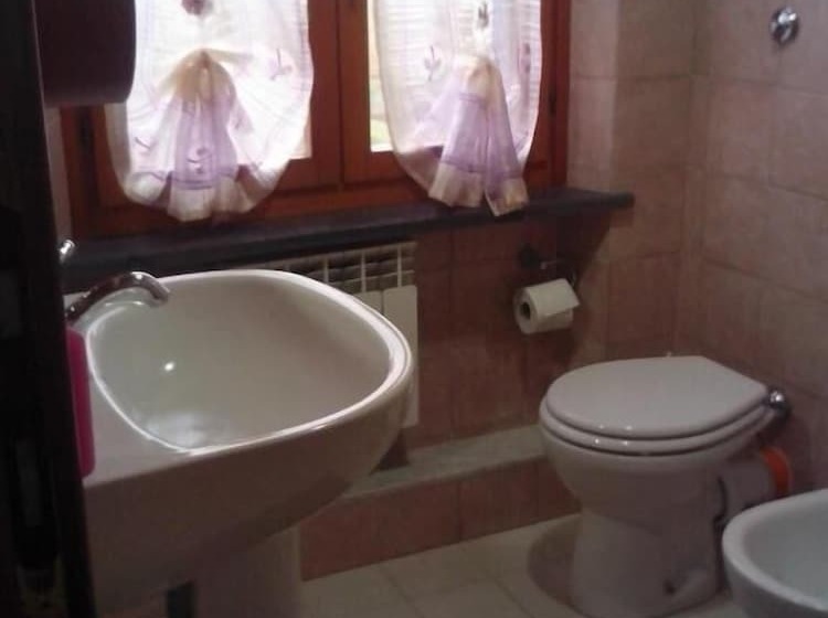 مبيت وإفطار La Convenienza