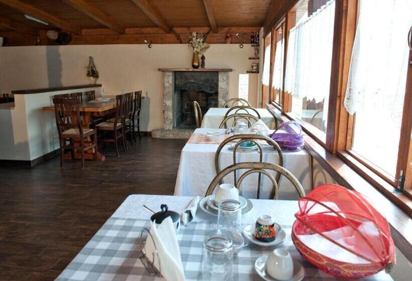 住宿加早餐  La Formichina