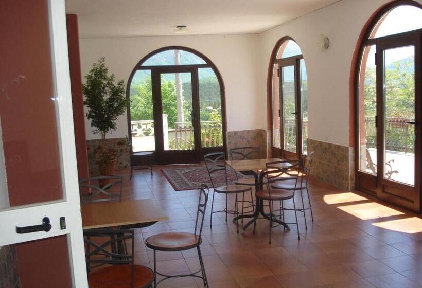 مبيت وإفطار La Pretèra