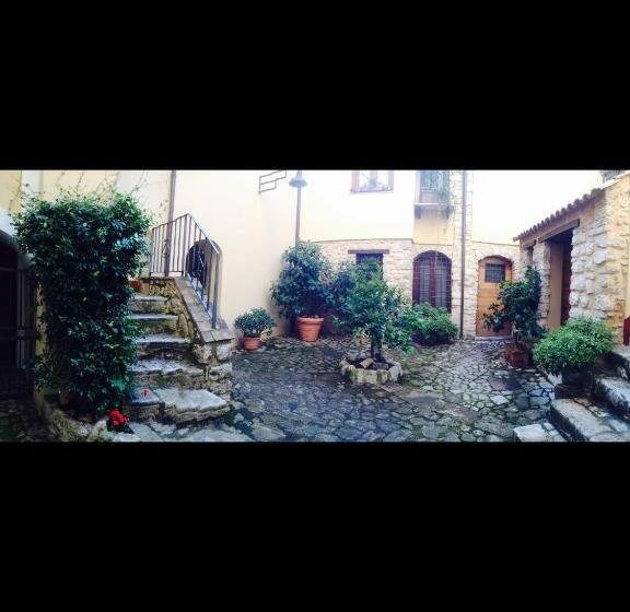 Bed And Breakfast Mblò