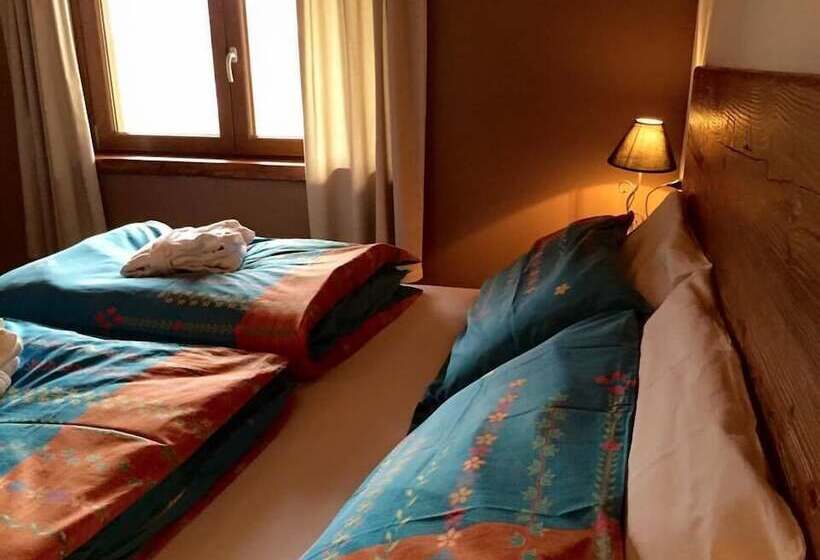 مبيت وإفطار Mortirolo