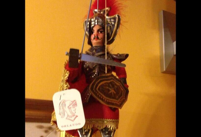 مبيت وإفطار Orlando Vacanze Camere