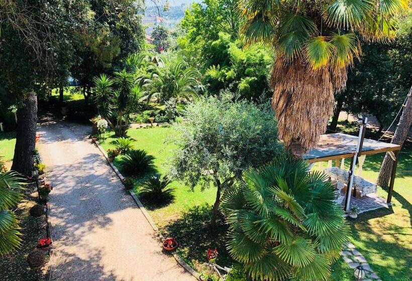 مبيت وإفطار Villa Berghella