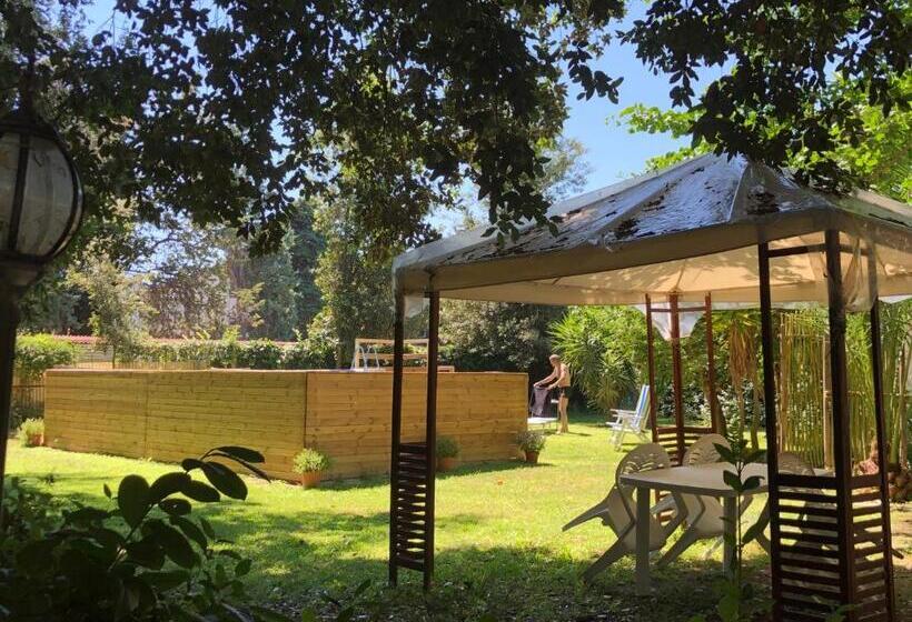 مبيت وإفطار Villa Berghella