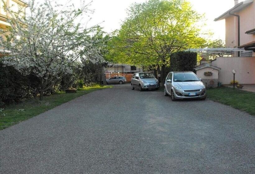 تختخواب و صبحانه Villa Etruria Guest House