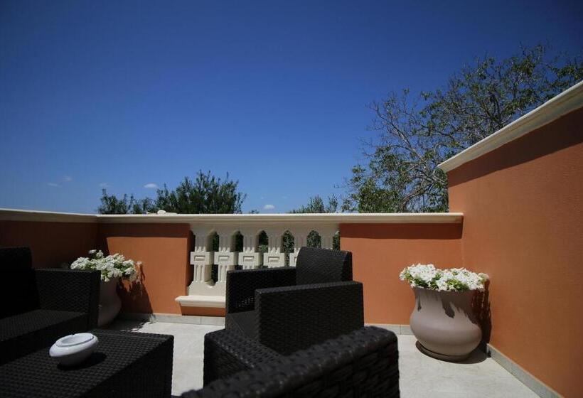 مبيت وإفطار Villa Magnolia