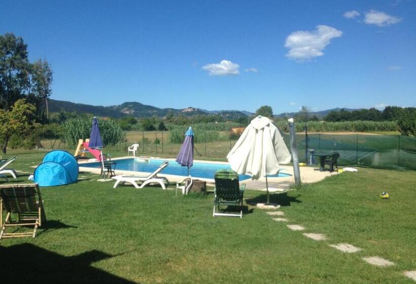 تختخواب و صبحانه Villa Naclerio