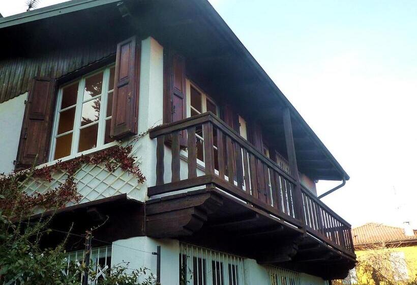 تختخواب و صبحانه Villanuvola